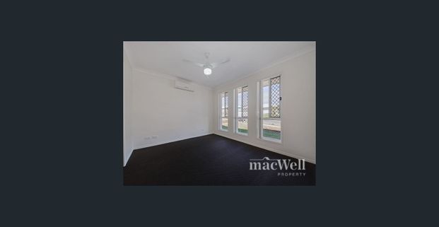 Spacious Family Living in the Heart of Yarrabilba - Photo 1