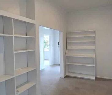 Affordable, Convenient & Roomy: Great for Students - Photo 3