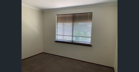 Perfect 3x1 in Great Location - Photo 4