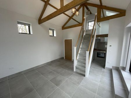 1 bedroom barn conversion to rent - Photo 4