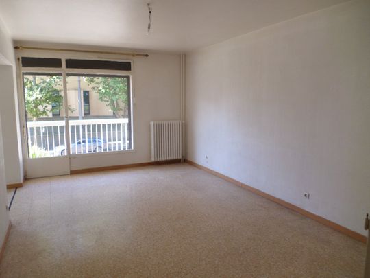 Location Appartement 4 pièces 81m² MONTPELLIER 34000 - Photo 1
