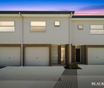 7/27 Yass Road, Queanbeyan NSW 2620 - Townhouse For Rent | Domain - Photo 3