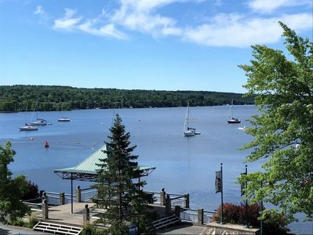 Rue Principale O., J1X 3B8, Magog - Photo 3