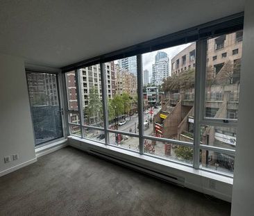 2br2bath+den Corner Suite Library Square Robson Downtown- Nov 1 - Photo 1