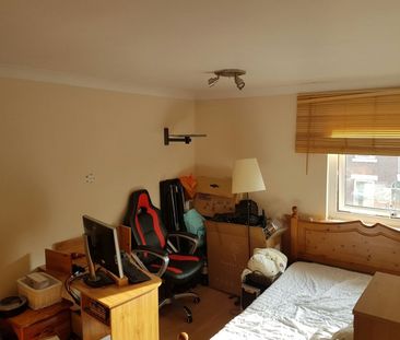 2 Bed Flat, Burns Road, S6 - Photo 4