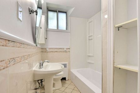 3010 Avenue Van Horne, Montréal, QC - Photo 3