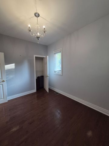 For Lease - 54 Twenty Third Street, Toronto, Ontario - Photo 4