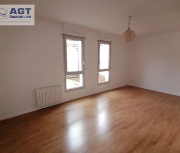 Location Appartement 1 pièce 33m² BEAUVAIS 60000 - Photo 1
