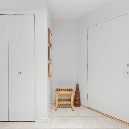 2 chambres à coucher 1 salle de bain Appartement - Photo 4