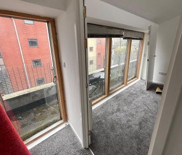 2 bedroom flat to rent - Photo 6