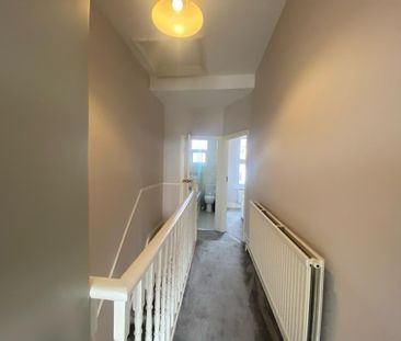 4 bedroom terraced house to rent - Photo 4