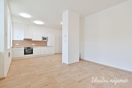 Pronájem bytu 1+kk 45 m² - Фото 4