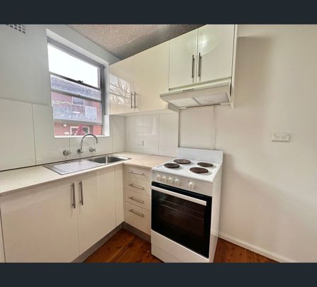 18/1 Fabos Place, Croydon Park, NSW 2133 - Photo 1