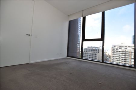 2508/318 Russell Street - Photo 4