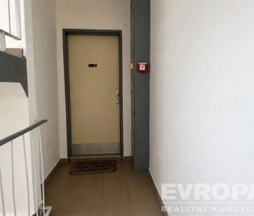 Podnájem bytu 3+1 s balkonem a lodžií, 62 m - Photo 3