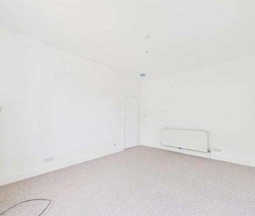 Garston Old Road, Liverpool, L19 - Photo 2
