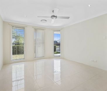 Ideal Family Home � Walk to Marayong Station - Photo 3