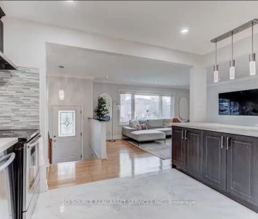 96 Wyndcliff Crescent #Main Fl - Photo 1