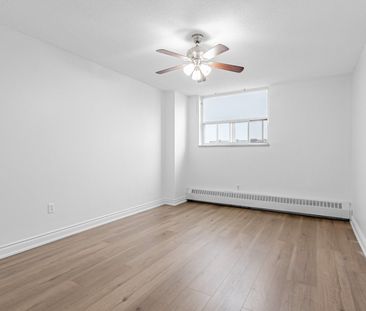 For Lease - 390 Dixon Road Unit# 2115, Toronto, Ontario - Photo 6