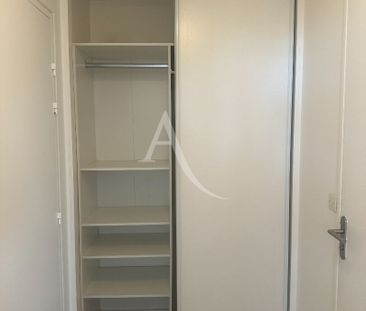 Location Appartement 1 pièce 34m² - Photo 2