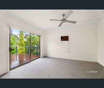 8-10 Alma Street, Lower Plenty, Vic 3093 - Photo 5