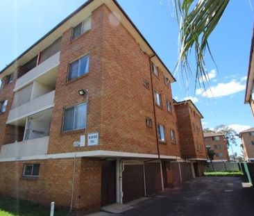 2 Bedroom Unit for Lease in Warwick Farm ! - Photo 3