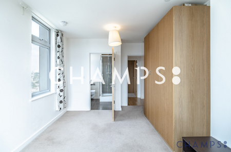 3 bedroom flat to rent - Photo 3