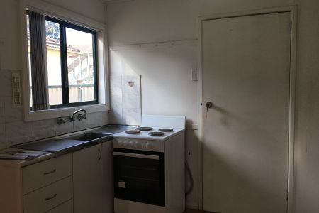 PERFECT FOR 1 PERSON - Photo 2