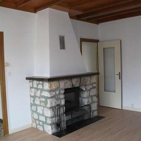 Maison - 6 pièces - Marivaux/Neufs Soleils - Photo 1