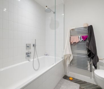 2 bedroom apartment to rent - Photo 6