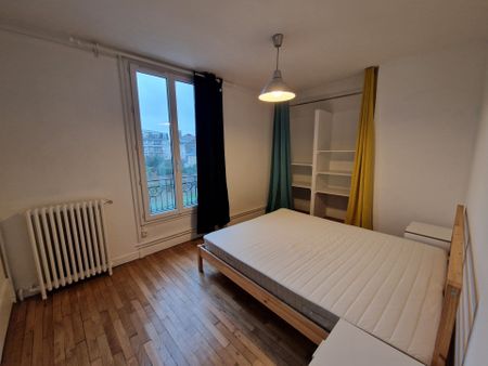 Location Appartement 2 pièces 49m² FONTENAY SOUS BOIS 94120 - Photo 3