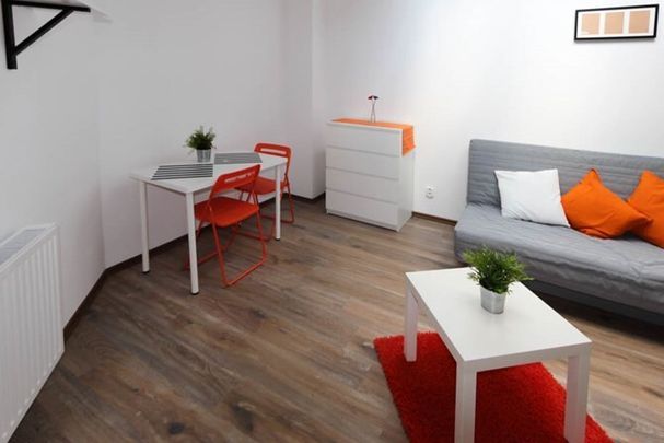 Łódź Łódź-Górna, Pabianicka - Photo 1
