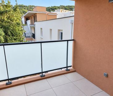 location Appartement T2 DE 39.6m² À SETE - Photo 6