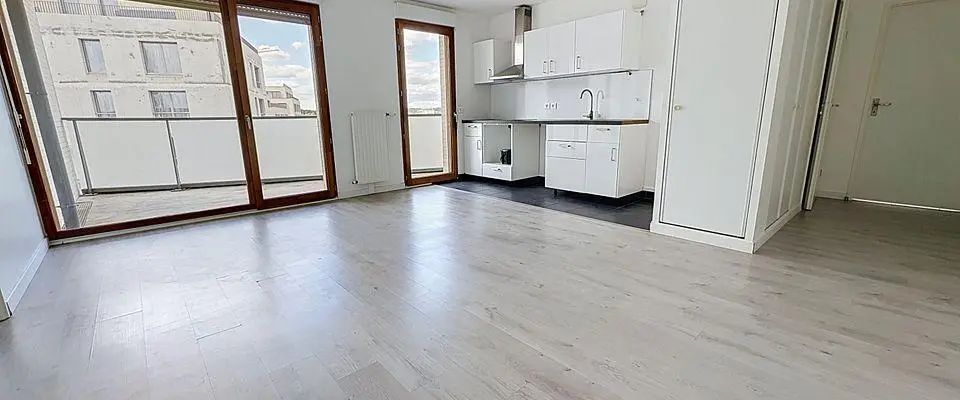 Appartement à louer 4 pièces 73.35m² - Photo 1