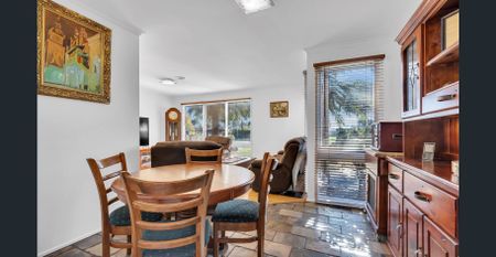 Split system in all areas, Mancave , Boat Parking - Photo 3