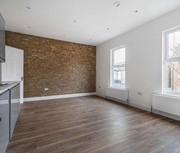 Markhouse Road, Walthamstow, E17 - Photo 1