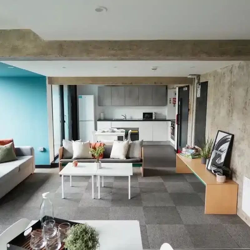 The Bigger Studio - Photo 1