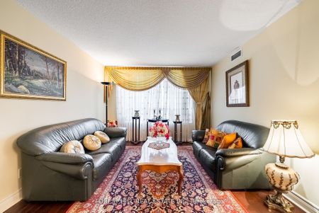 For Lease - 5418 Yonge Street Unit# 902, Toronto, Ontario - Photo 2