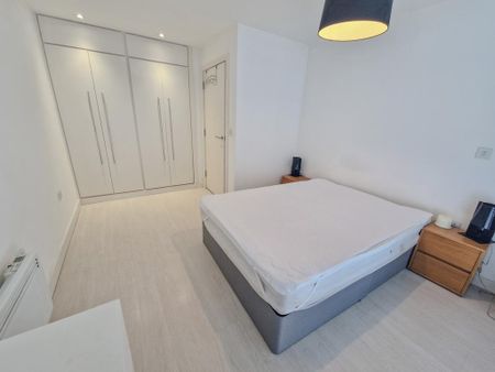 1 bedroom flat to rent - Photo 3