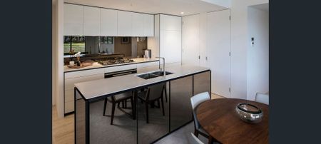 Water Front Apartment - Photo 2