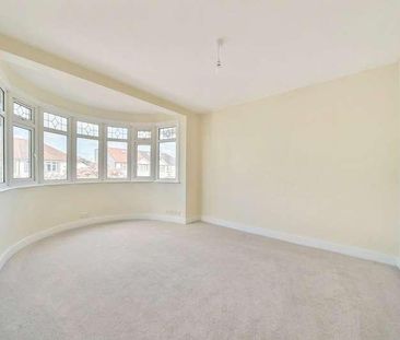 Clifton Avenue, Stanmore, HA7 - Photo 1