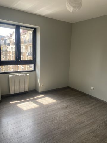 SPACIEUX APPARTEMENT 106M2 - 5 MIN LIGNE 14 - Photo 4