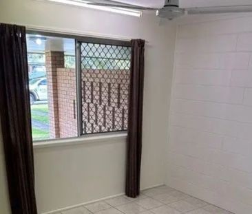 Charming 2-Bedroom Unit in Slade Point - Photo 5