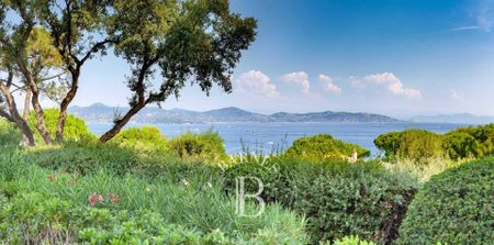 SAINT-TROPEZ - LES PARCS - VILLA 7 CHAMBRES - PISCINE - VUE MER - Photo 3