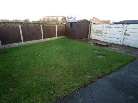 Coniston Avenue, Poulton Le Fylde, FY6 - Photo 5