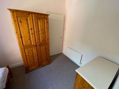 208 Donegall Avenue, Belfast, BT12 6LY - Photo 5