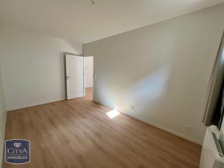 Location Appartement 2 pièces 43m² AGEN 47000 - Photo 5