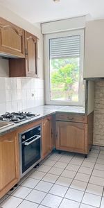 Appartement à louer - REIMS GARE - Photo 3