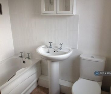 1 bedroom end of terrace house to rent - Photo 3