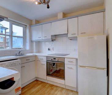 1 bedroom flat to rent - Photo 3
